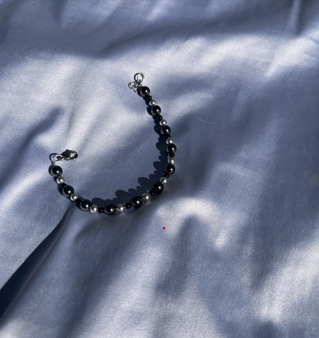 THE BLACKOUT BRACELET